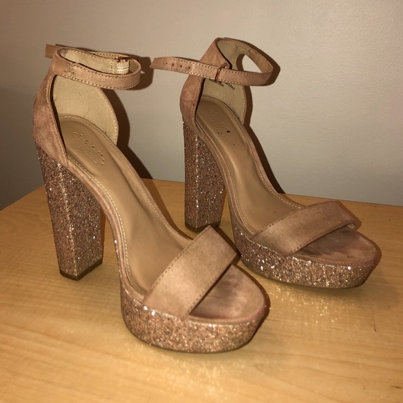 Rose Gold Heals - Picture 1 of 2